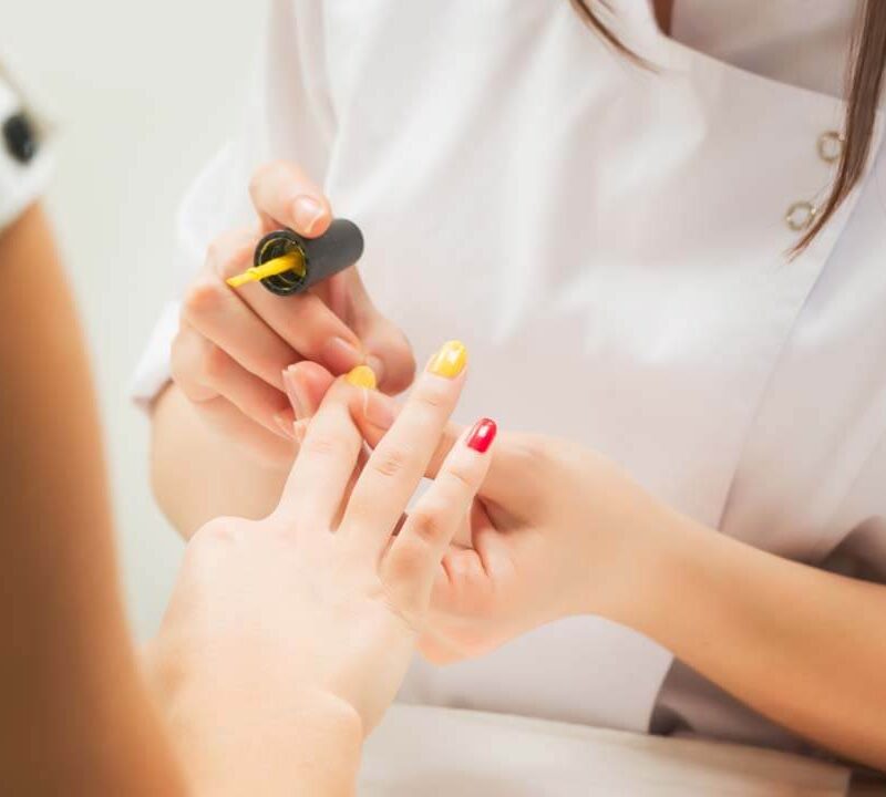 Manicures Treatment